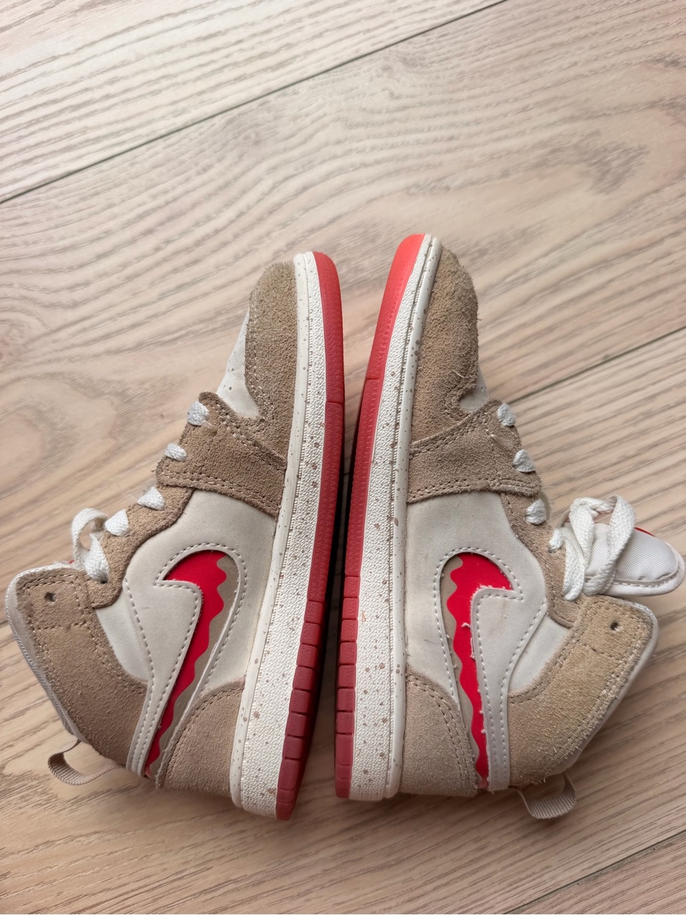 Nike Air Jordan Kids Suede Mid-Top Sneakers in Beige and Pink Jelly - Picture 4 of 8